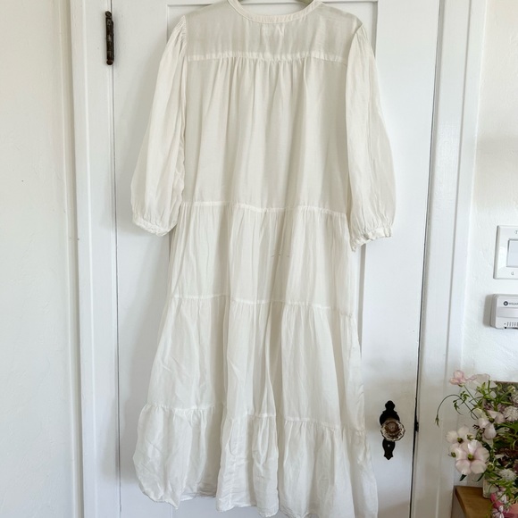 Velvet Jacqueline Puff Sleeve Dress - Picture 6 of 7